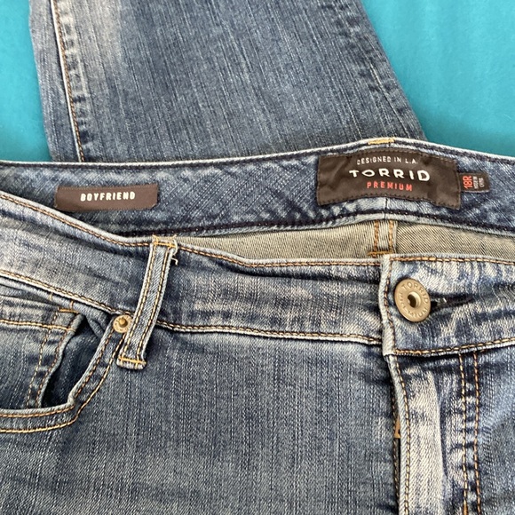 Torrid Boyfriend Jeans - Picture 2 of 4